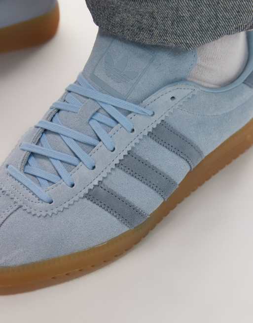 adidas Originals Bermuda trainers in mid blue, 3 of 5