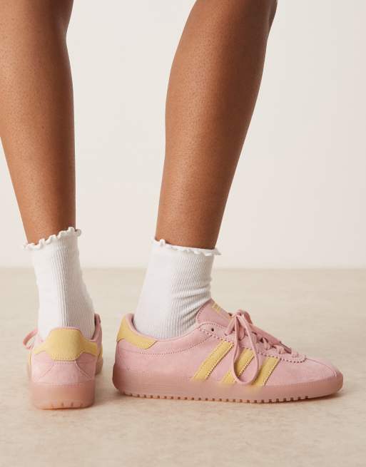 adidas Originals Bermuda trainers in pink and yellow, 5 of 5