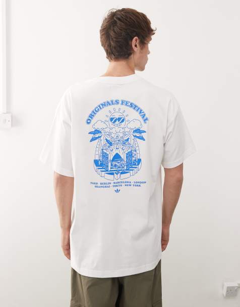 adidas Originals – Biały T-shirt z grafiką festiwalową - view 1