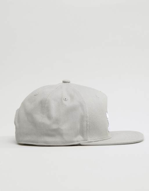 casquette adidas plate