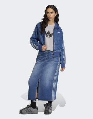 adidas Originals – Blå pennkjol i denim med 3 ränder — kjol med fickor från ASOS