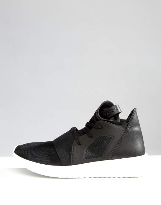 Adidas tubular hotsell black defiant