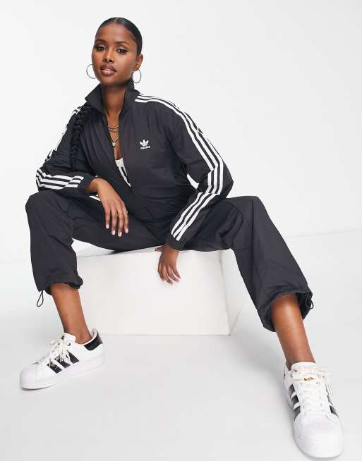 Adidas hot sale classic suit