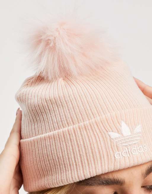 adidas Originals Bonnet avec logo et pompon en fausse fourrure Rose