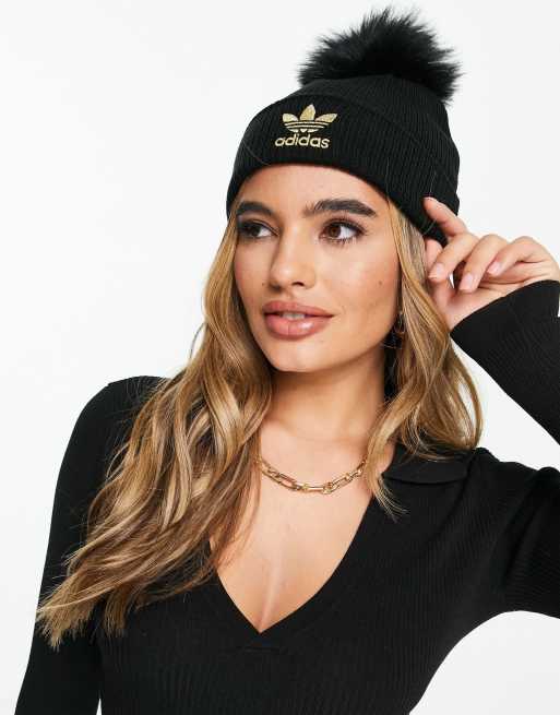 adidas Originals Bonnet avec pompon en fourrure Noir ASOS