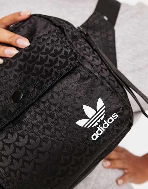 adidas Originals Borsa a tracolla con logo con trifoglio nera ASOS