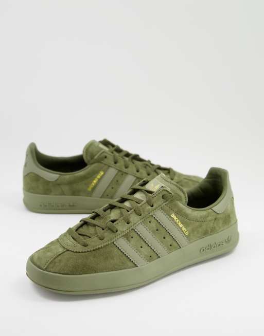 adidas Originals – Broomfield – Kakifärgade sneakers
