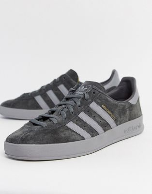 adidas dark grey broomfield trainers
