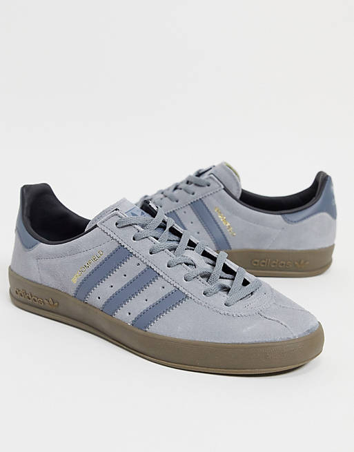 adidas Originals Broomfield trainers in grey