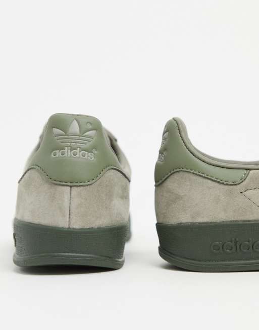 khaki broomfield