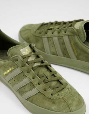 adidas broomfield trainers olive green