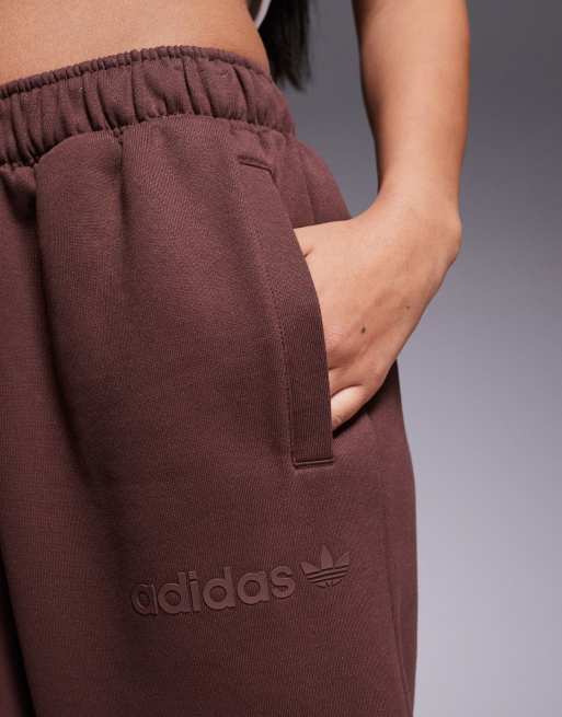 adidas Originals – Bruna mjukisbyxor med linjär logga, 3 av 5