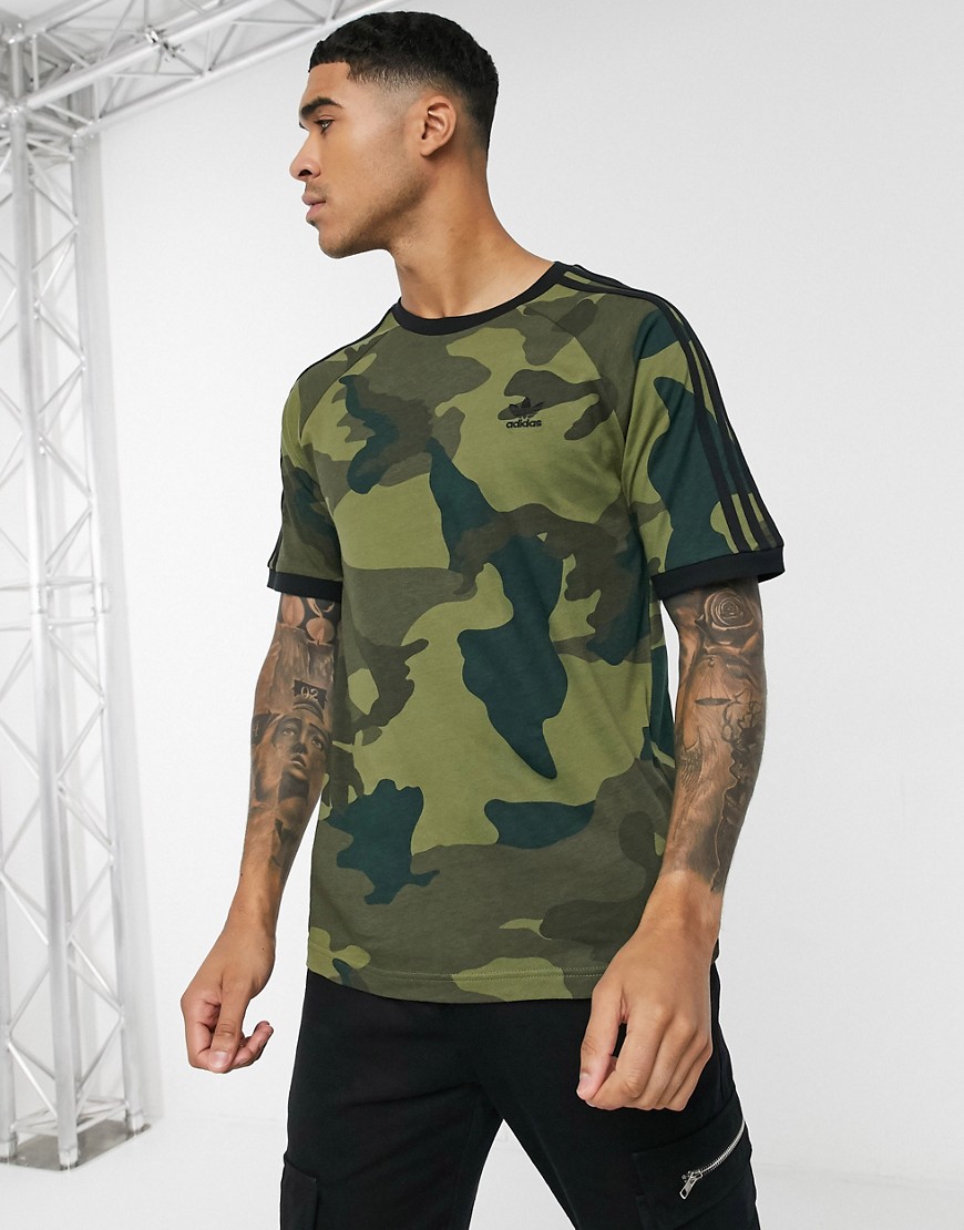 Adidas Originals – Cali – Kamouflagemönstrad t-shirt med 3 ränder-Svart