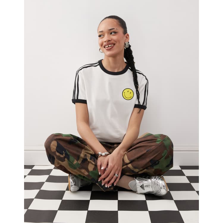 adidas Originals Cali t-shirt in white | ASOS