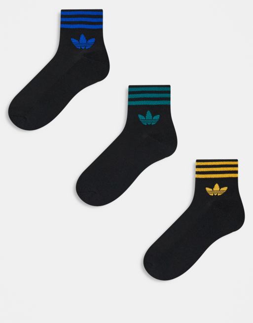 adidas Originals Calzini alla caviglia con trifoglio color nero verde azzurro giallo e blu ASOS