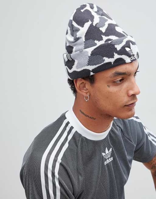 Black store camo beanie