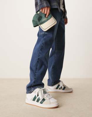 Campus 00s Beta sneakers in white and green