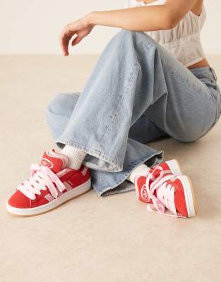 adidas Originals - Campus 00s - Sneaker in Rot und Rosa mit doppelter Zunge