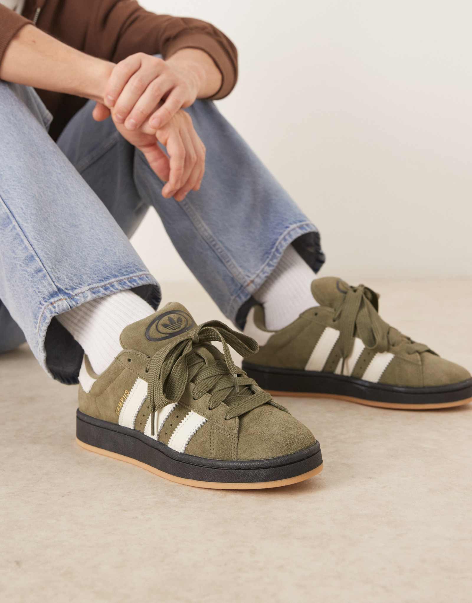 Кроссовки adidas Originals Campus 00s цвета хаки и белого