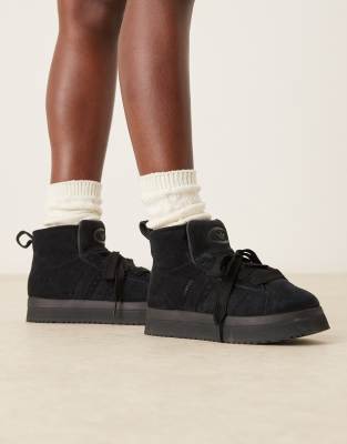 Campus 00s winter mid shoes in core black / core black / carb