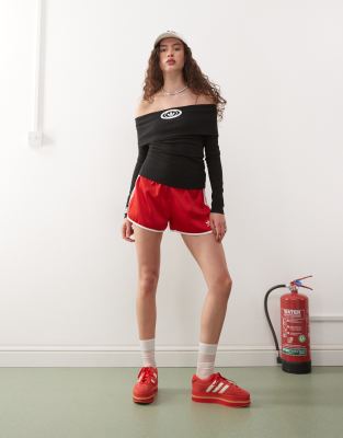 Adidas Originals Campus 2000 Off The Shoulder Top In Black