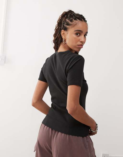 adidas Originals Campus 2000 T-shirt in black | ASOS