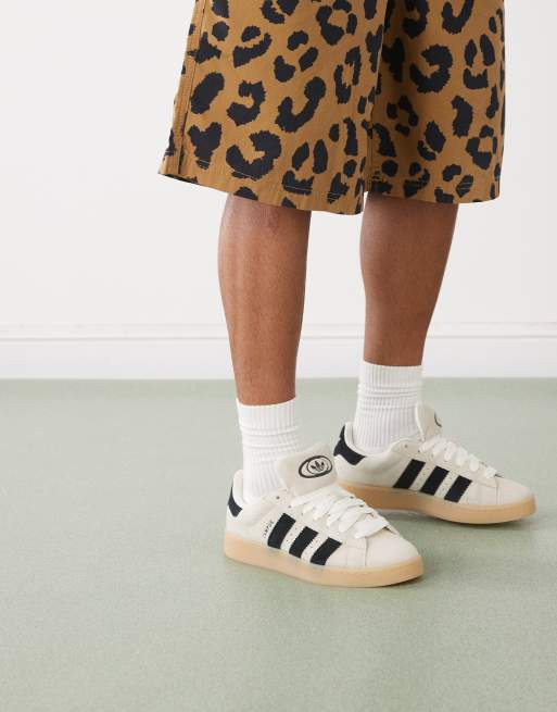 adidas Originals – Campus – Schuhe im Stil der 00er in Gummi/Cremeweiß/Kernschwarz