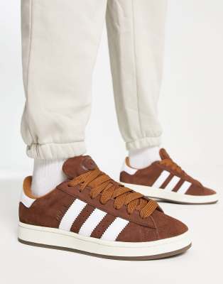 adidas Originals - Campus - Sneaker in Braun im Stil der 00er-Jahre-Rot