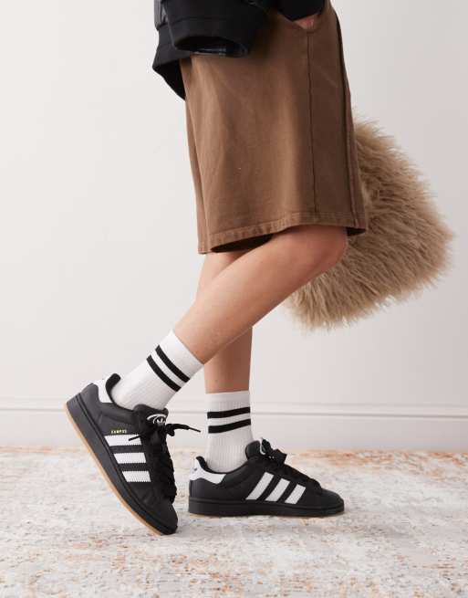 adidas Originals – Campus – Svarta och vita sneakers i 00-talsinspirerad design