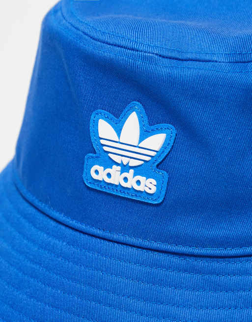 adidas Originals Cappello da pescatore blu ASOS