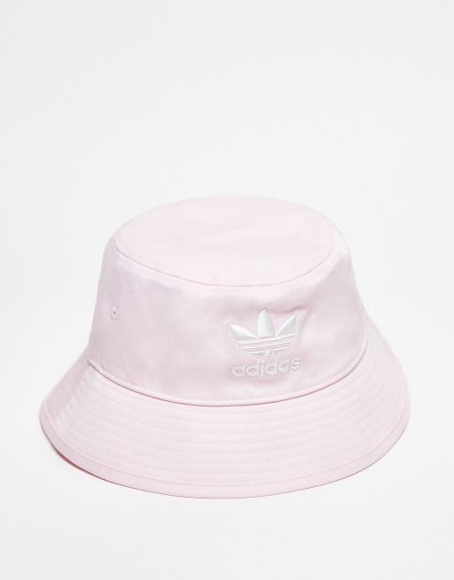 adidas Originals - Cappello da pescatore con trifoglio, colore rosa
