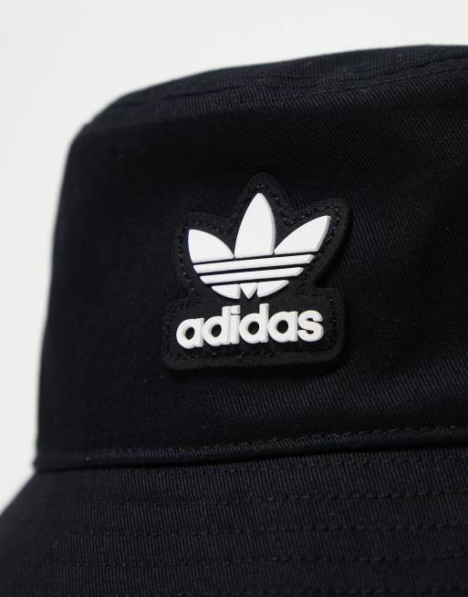 Cappello adidas outlet pescatore