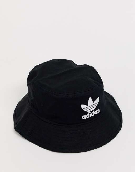 Cappello hot sale adidas pescatore