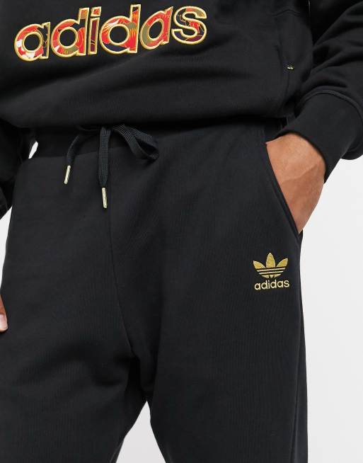 NWOT Adidas Originals Large Logo Track Pants Black Gold Sweatpants