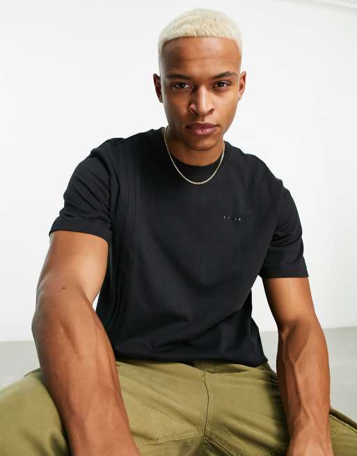adidas Originals - City - T-shirt in zwart