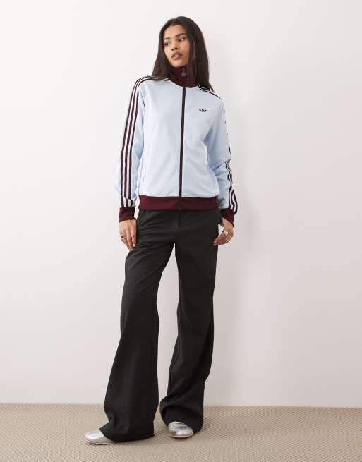 adidas Originals – Classic – Trainingsoberteil in Hellblau und Burgunderrot, 2 von 4