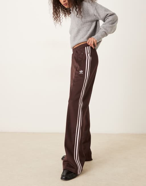 adidas Originals – Classics – Trainingshose in Braun und Rosa, 2 von 5