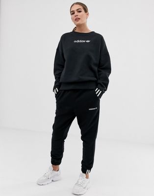 adidas originals coeeze fleece sweatshirt in black