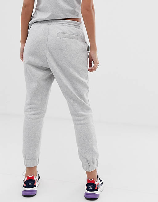 Meander sikkerhed Mainstream adidas Originals Coeeze sweat pant in grey heather | ASOS