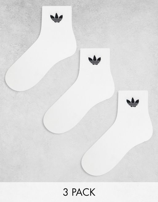adidas Originals - Confezione da 3 paia di calzini alla caviglia bianchi