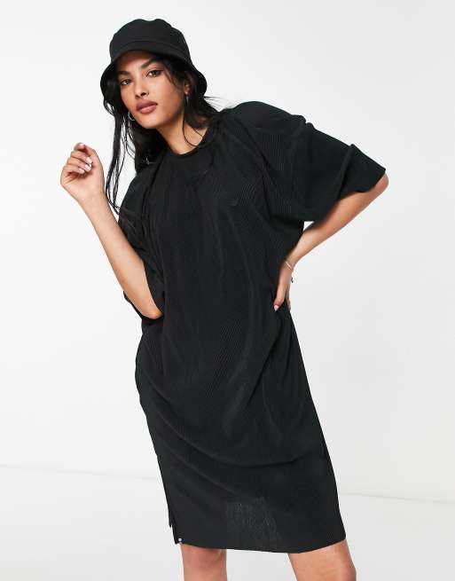 adidas Originals - Contempo - Geplisseerde T-shirtjurk in zwart
