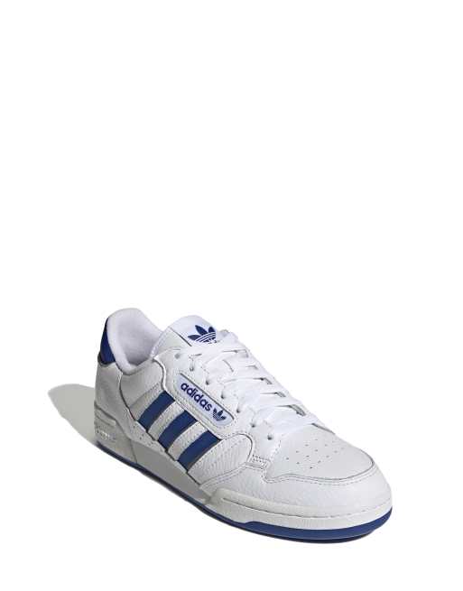 Adidas white shoes deals blue stripes