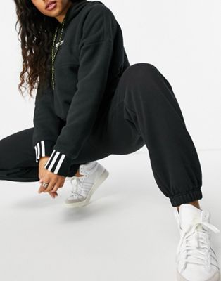  adidas Originals - Cosy Comfort - Jogger oversize resserré aux chevilles - Noir