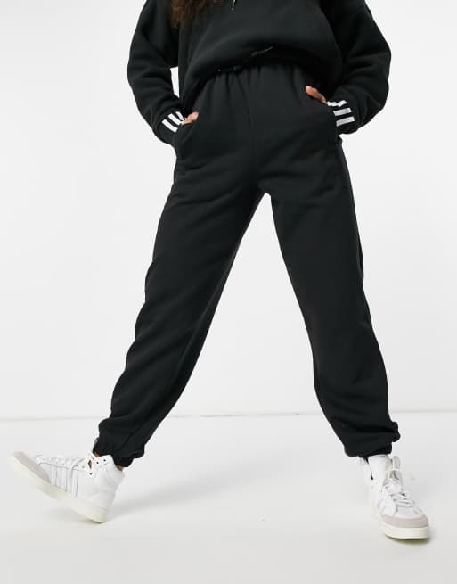 adidas Originals – 'Cosy Comfort' – Oversized-Jogginghose mit