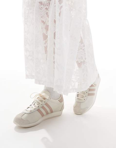 adidas Originals Country OG sneakers in ivory and taupe - view 1
