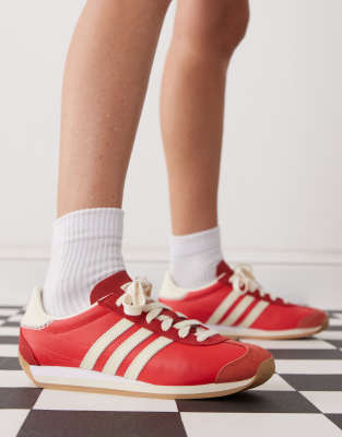 adidas Originals Country OG sneakers in red