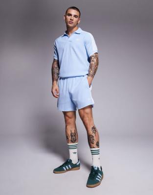 crochet polo shorts in blue