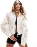 [adidas Originals] adidas Originals crop woven track jacket in off white XL Cloud white