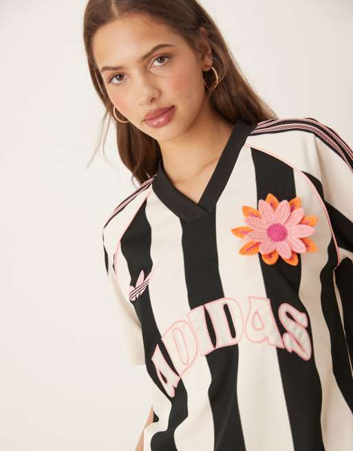 adidas Originals – Czarno-biała koszulka piłkarska oversize w paski
