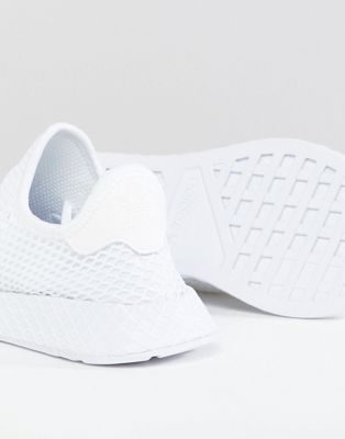deerupt trainers white